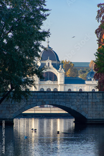 Autumn in Budapest  sunrise in the city park  cityscape