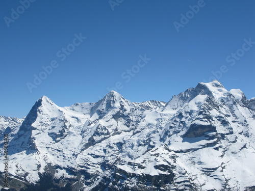 Die Schweizer Berge. Jungfrau, Eiger, Mönch © Osioli