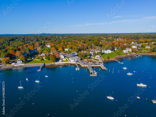 Pepperrell Cove on Piscataqua River at Portsmouth Harbor in Kittery Point, town of Kittery, Maine ME, USA. 