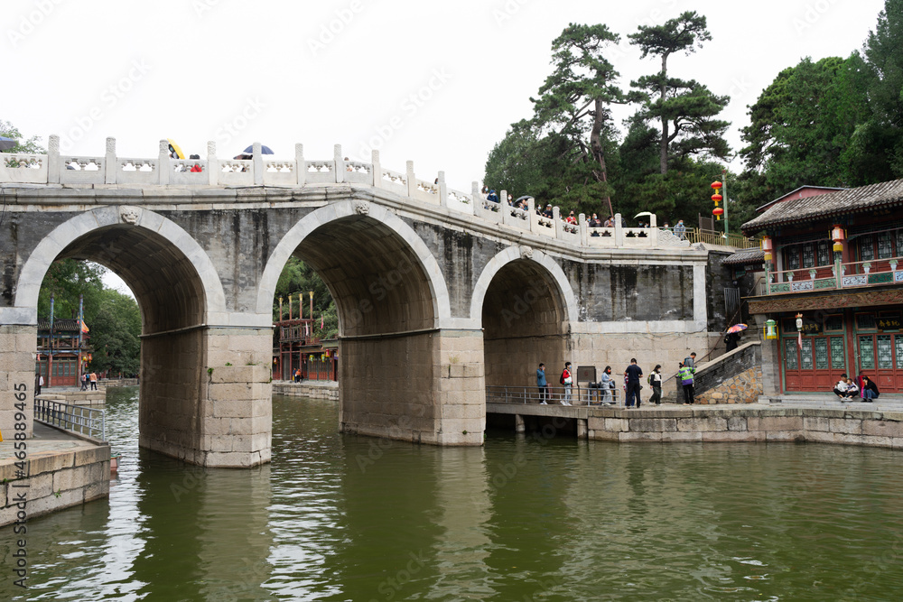 Naklejka premium Three-hole Stone Bridge in Suzhou Street, Summer Palace