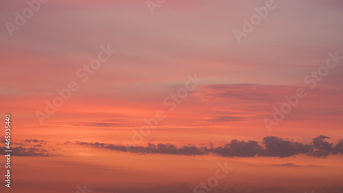 Fototapeta Naklejka Na Ścianę i Meble -  Sunset clouds in the sky in summer evening