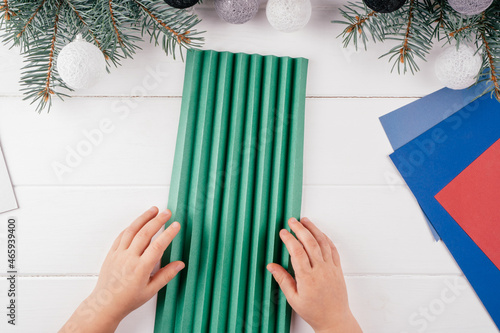 Obraz na płótnie Step-by-step Greeting card 3D Christmas tree tutorial