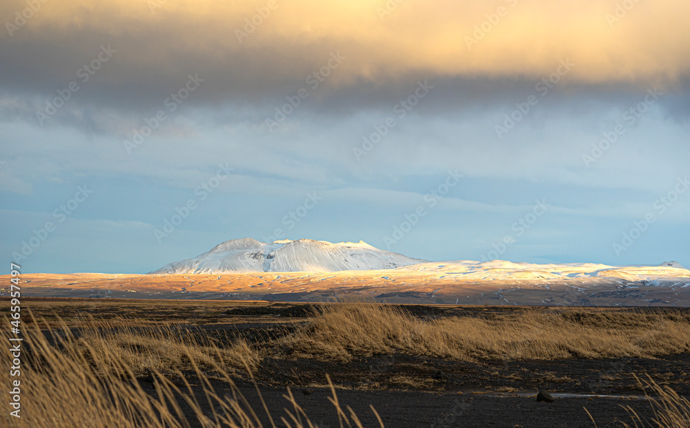 Obraz premium Icelandic mountain (Iceland-2020)