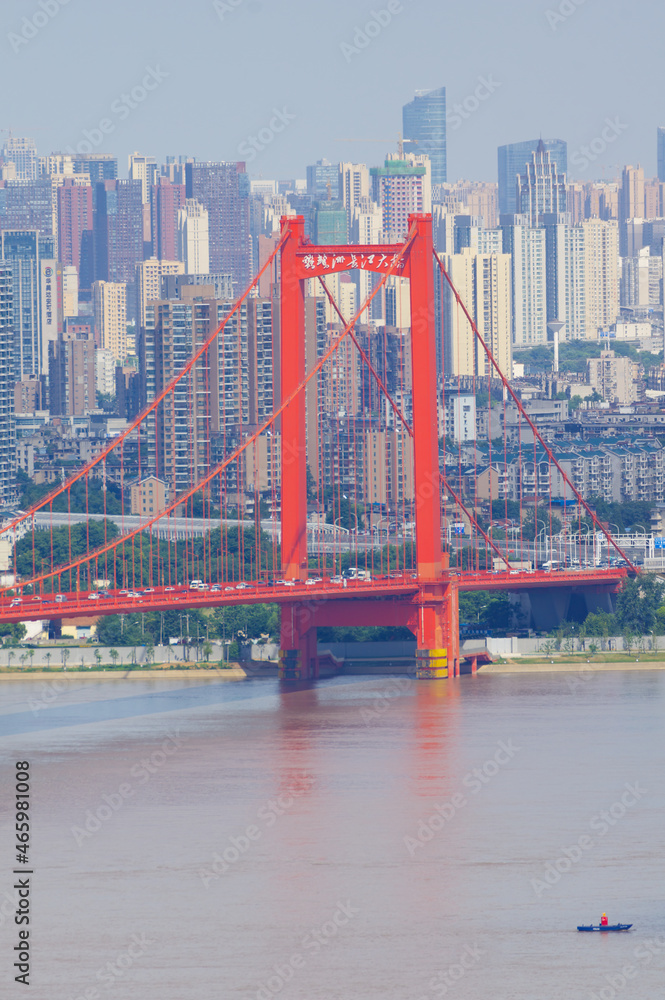 Fototapeta premium Scenery of the Yingwuzhou Yangtze River Bridge in Wuhan, Hubei, China