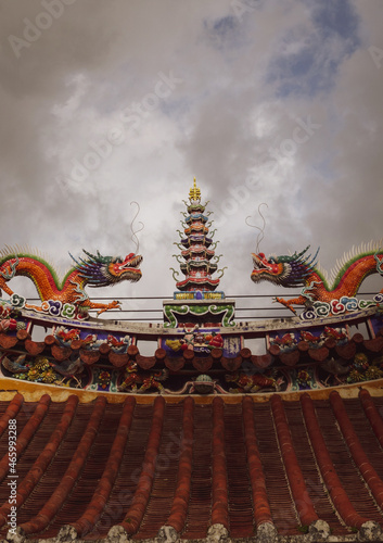 chinese temple roof have Dragon and                            tower