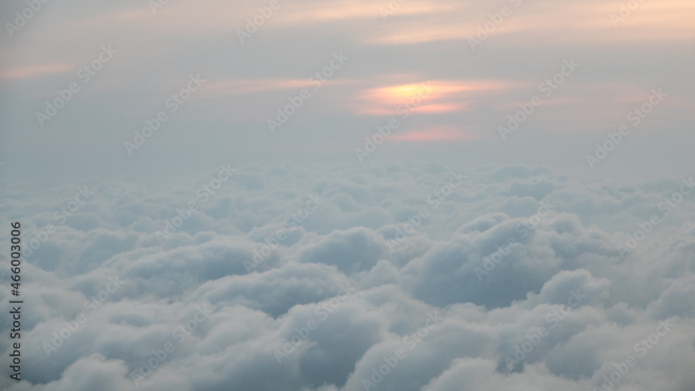 Naklejka premium White clouds against a blue sky,Sunrise morning time