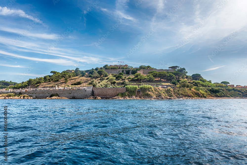 Naklejka premium View of the coastline near Saint-Tropez, Cote d'Azur, France