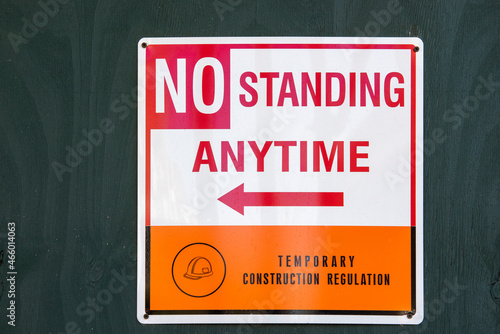 NO STANDING ANYTIME