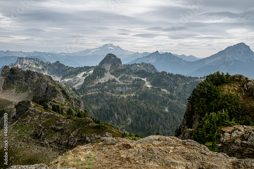 Fototapeta Naklejka Na Ścianę i Meble -  landscape in the mountains