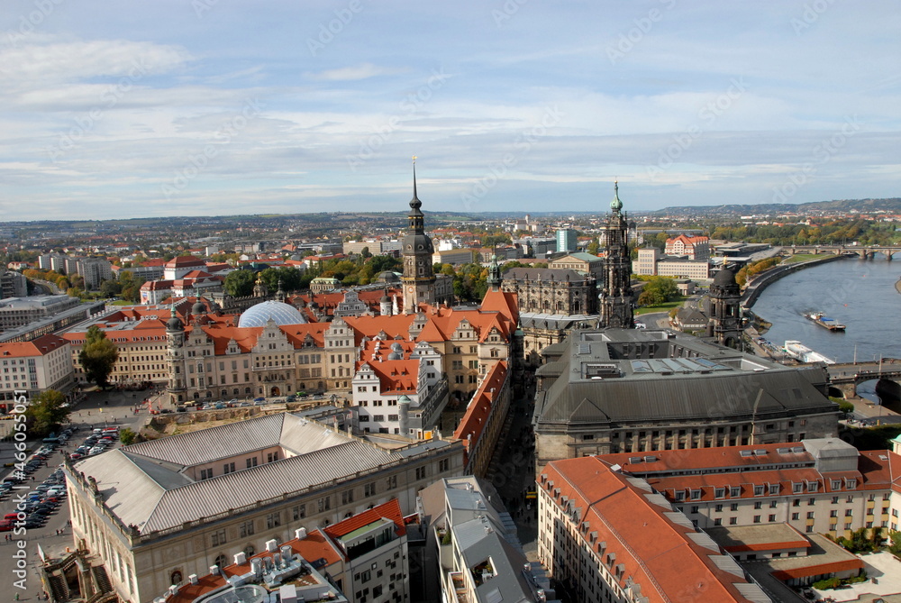Obraz premium Dresden, Blick vom Turm der Frauenkirche