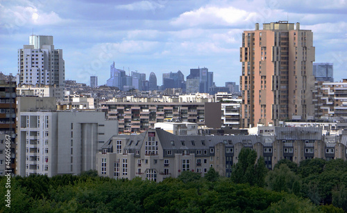 Quartier de La Défense - vue depuis la Porte de la Villette - Paris - France