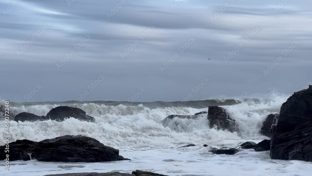 Crashing Waves, Dramatic Sky & Sea Birds in Flight Crashing Waves, Dramatic Sky & Sea Birds in Flight