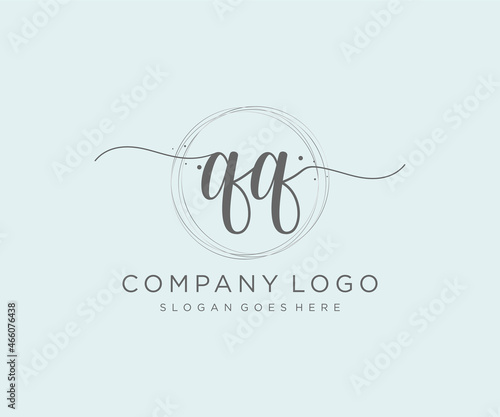 Initial QQ feminine logo. Usable for Nature, Salon, Spa, Cosmetic and Beauty Logos. Flat Vector Logo Design Template Element.