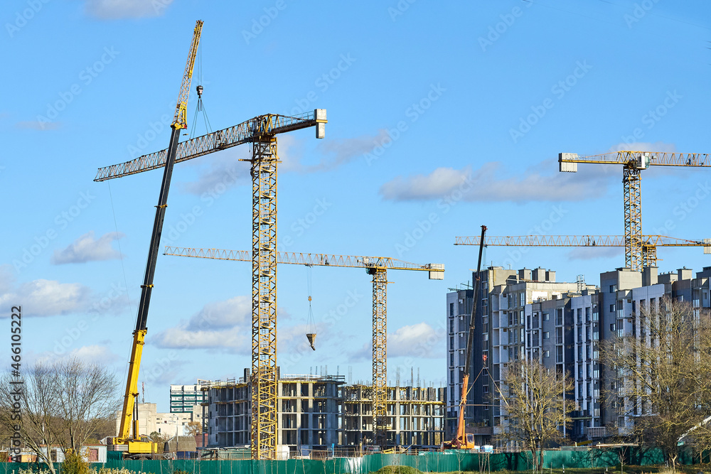 Installation of tower cranes at a construction site Installation of tower cranes at a construction site