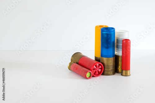 Bild auf Leinwand 8 and 12 gauge shotgun shells used for hunting