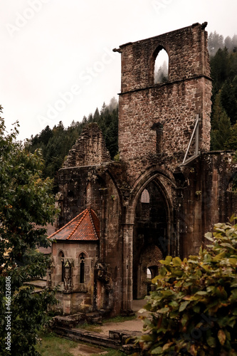 Kloster Allerheiligen Ruinen. Schwarzwald. Fachwerkhäuser.