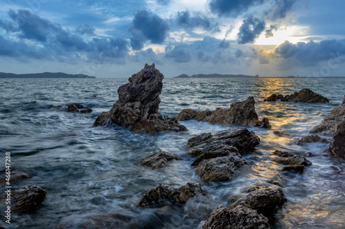 long exposure landscape, sea, rocks, clouds, sky, sunset