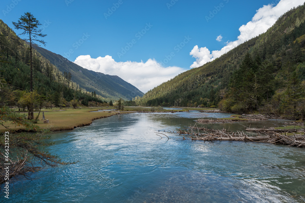 Beautiful lakes and mountains in Sichuan, China