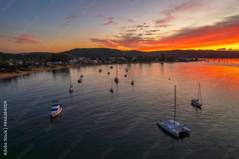 Fototapeta premium Sunrise waterscape over the channel
