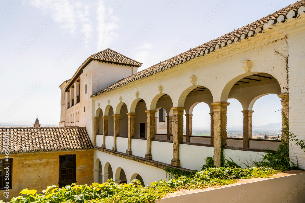 Fototapeta premium Generalife palace with green courtyard in Alhambra, Granada, Spain