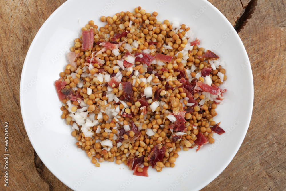 lentils with ham and onion lentils with ham and onion