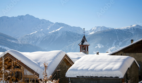 Foto Village sous la neige
