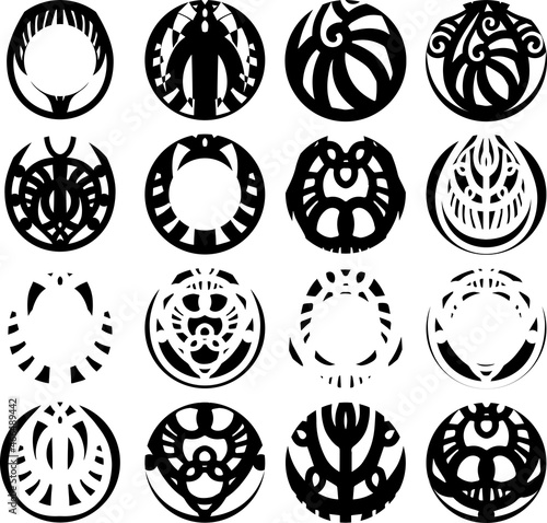 A set of round silhouettes .Prints of round patterns. Monochrome drawings to create a mask. For printing on key rings, mugs and jewelry. Badges, emblems and logos. Design blanks. Stamp, seal.