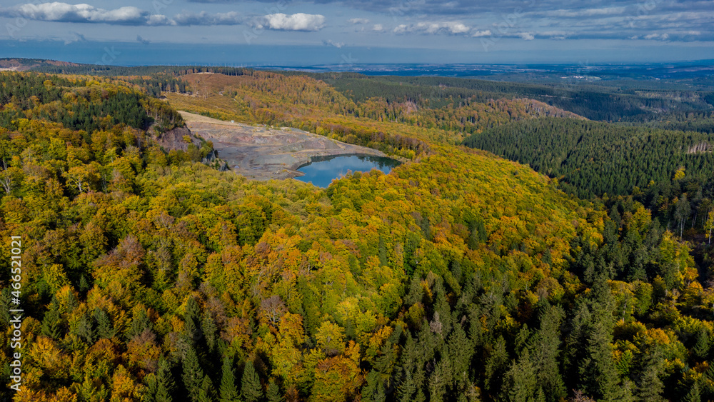 Fototapeta premium Herbstspaziergang auf den Höhen des Thüringer Waldes - Thüringen