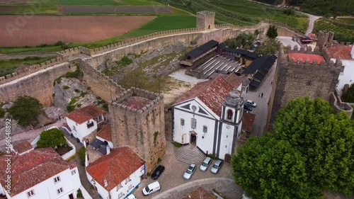 Obidos-Portugal Vista aérea da Torre Albarrã, e Porta da Talhada