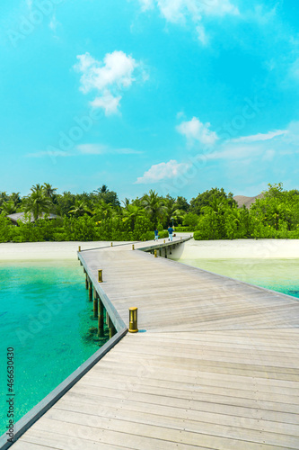 Fototapeta Naklejka Na Ścianę i Meble -  A beach on one of the islands in the Maldives archipelago that is really calm and clean, perfect for holidays