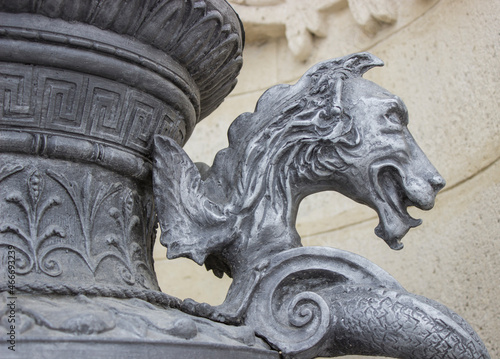 Tapety artystyczne stone lion statue