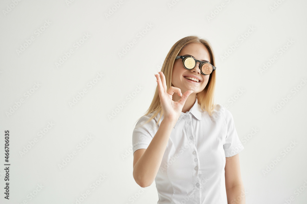 Businesswoman commerce internet finance investment light background Businesswoman commerce internet finance investment light background