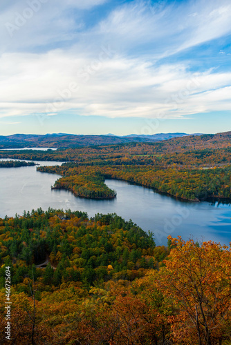 Mountain views of fall foliage 