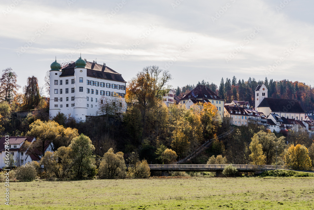Obraz premium Mühlheim an der Donau, mit Schloss, Baden-Württemberg, Deutschland