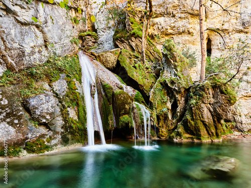 Cascada Berabarze Izaba Isaba photo