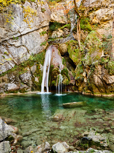 Cascada Berabarze Izaba Isaba photo