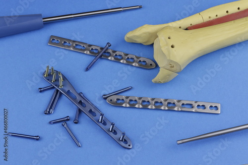 Surgical instruments for operation bone fractures	 photo