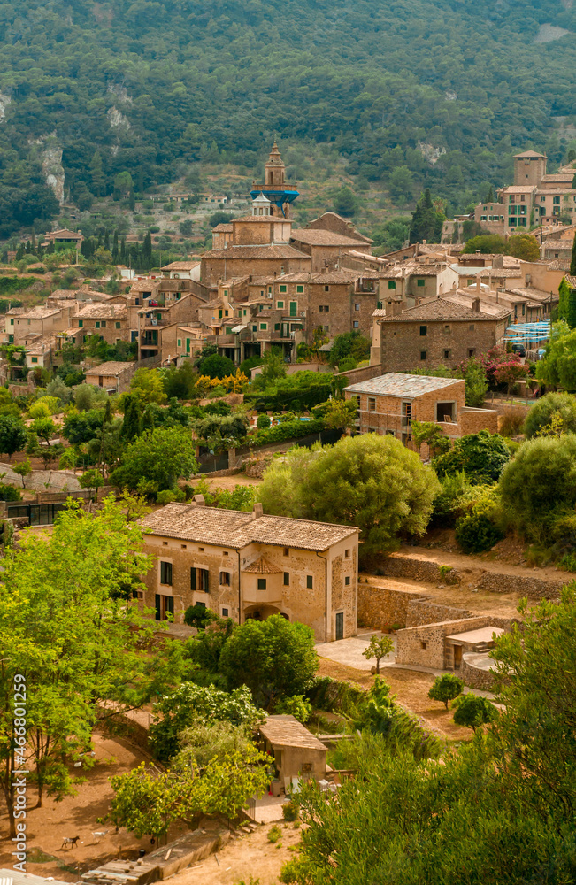 view of the city of Valldemossa from the road