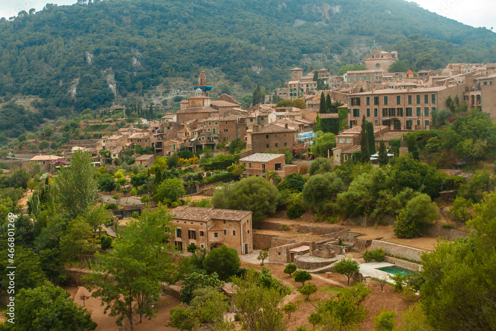 view of the city of Valldemossa from the road