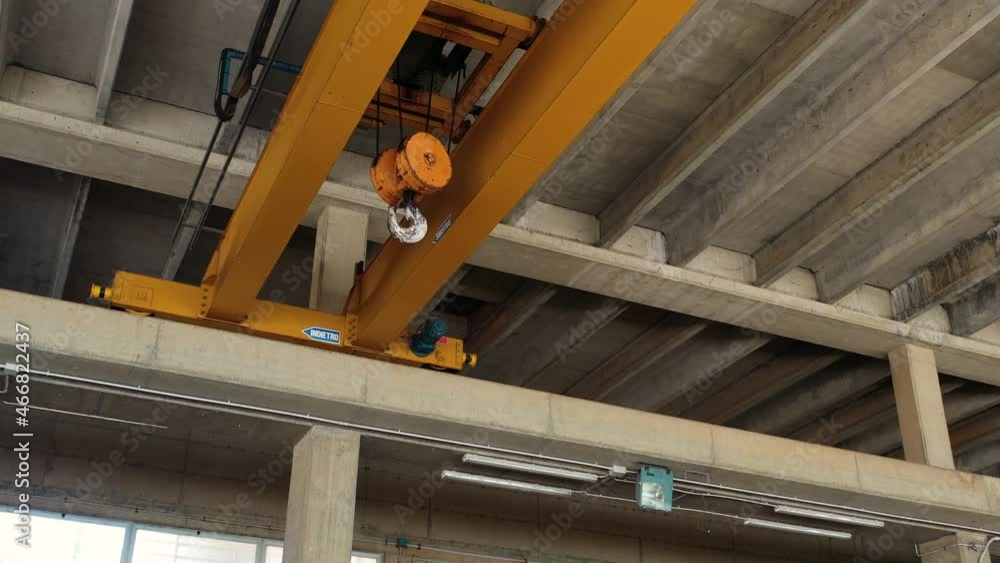 remote controlled bridge crane in motion 5 remote controlled bridge crane in motion 5