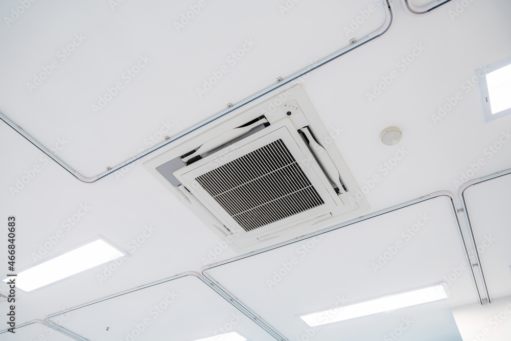 Built-in large air conditioner for office use Built-in large air conditioner for office use