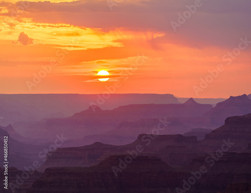 Sunset over Grand Canyon National Park in Arizona © Kyle