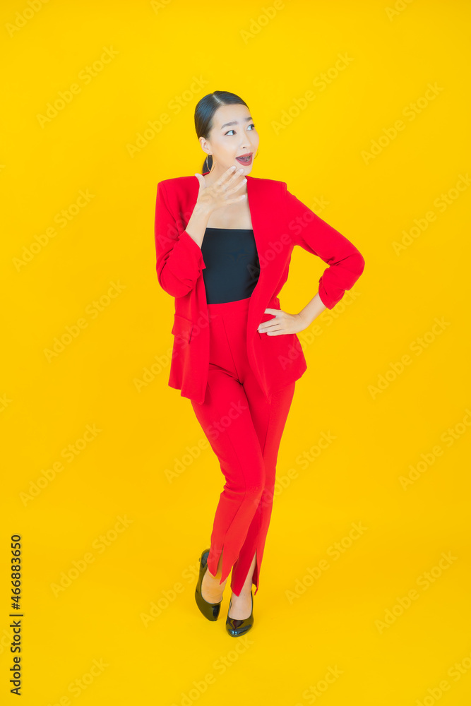 Fototapeta premium Portrait beautiful young asian woman smile with action