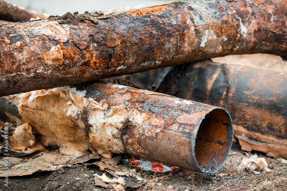 Repair of broken old rusty pipes of the water supply system. Repair of broken old rusty pipes of the water supply system.