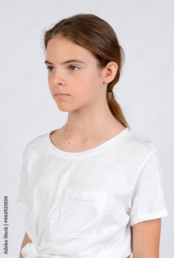 Young girl model snap front-side look close up Young girl model snap front-side look close up