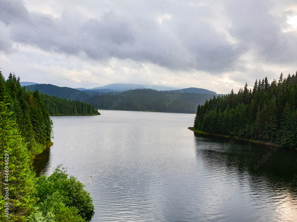 lake and mountains, Oasa Lake, Parang Mountains, Romania 