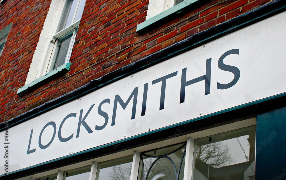 Locksmith store sign