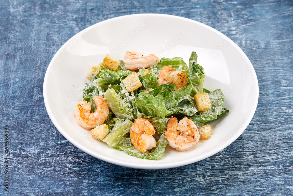 Caesar Salad with Grilled Shrimp and Parmesan Cheese Caesar Salad with Grilled Shrimp and Parmesan Cheese