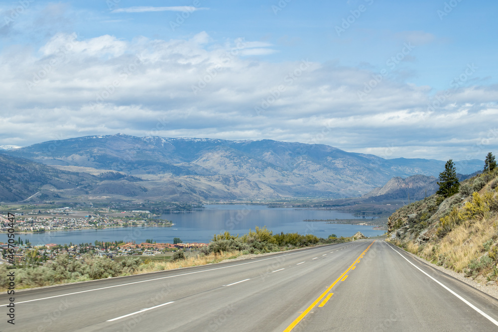 Fototapeta premium Highway from Anarchist Mountain in Osoyoos, BC, British Columbia