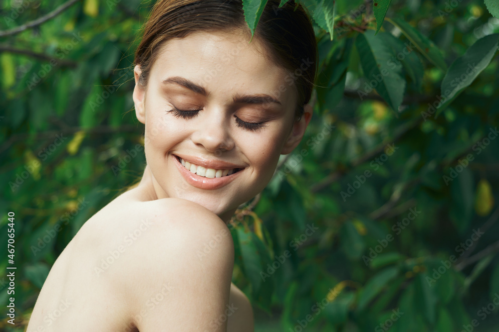 beautiful woman green leaves clean skin nature summer cropped view beautiful woman green leaves clean skin nature summer cropped view